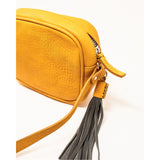 Quest Crossbody